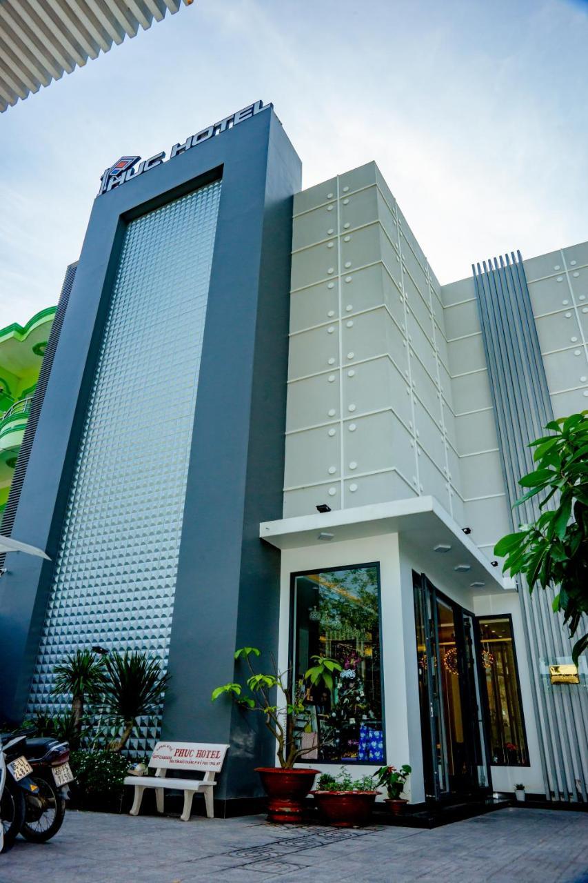 Phuc Hotel Cao Lãnh Exterior foto